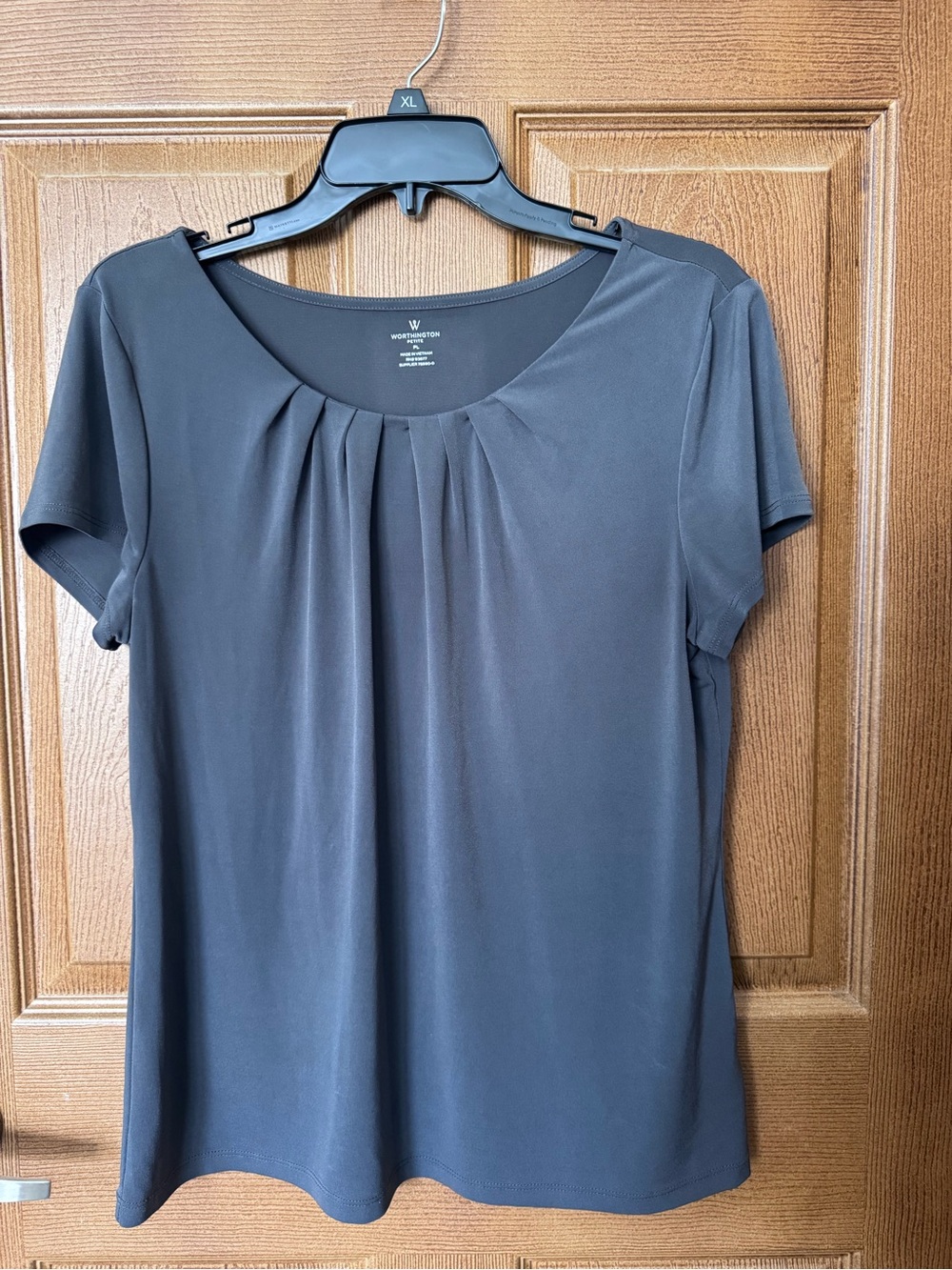 Worthington Women's Gray Pleated Scoop Neck Top - Size PL
